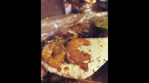 Shrimp on garlic bread | @thecrabshack_lahabra on IG 😀🦐 #shorts