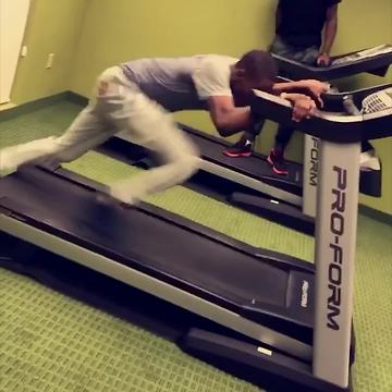 A Hilarious Treadmill Fail