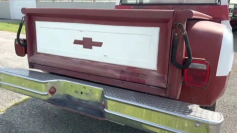 1984 CHEVROLET PICKUP K10 STEPSIDE 117.5" WB