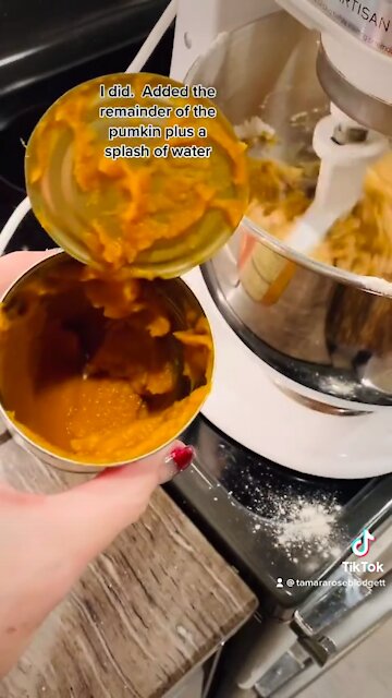 #pumpkin cake #tamararoseblodgett