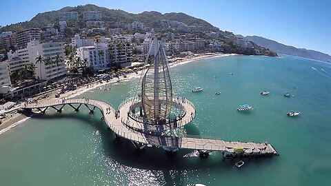 Los Muertos Beach & Pier in Puerto Vallarta Remix...