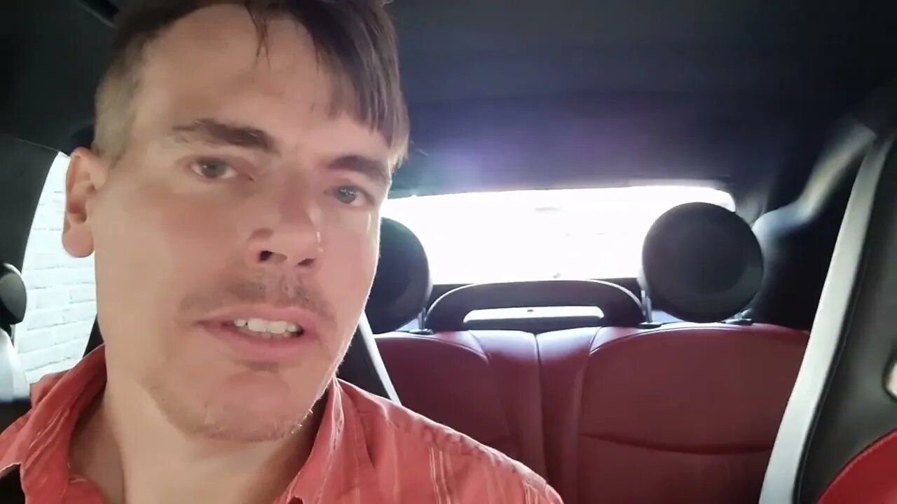 Experience 10 minutes MINI HOLIDAY TIME: why the ABARTH 595C TURISMO convertible to RELAX and ENJOY