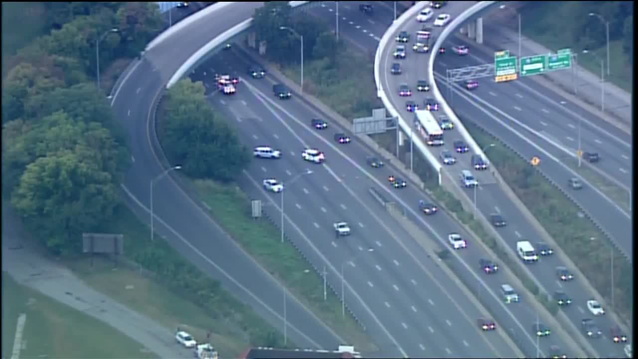 Chopper 9: I-71 closed due to crash involving pedestrian