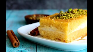 How to make ultra soft flavored milk and semolina cake 🍰