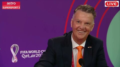 Louis van Gaal: 'Met het inbrengen van Memphis verwachtte ik een doelpunt'