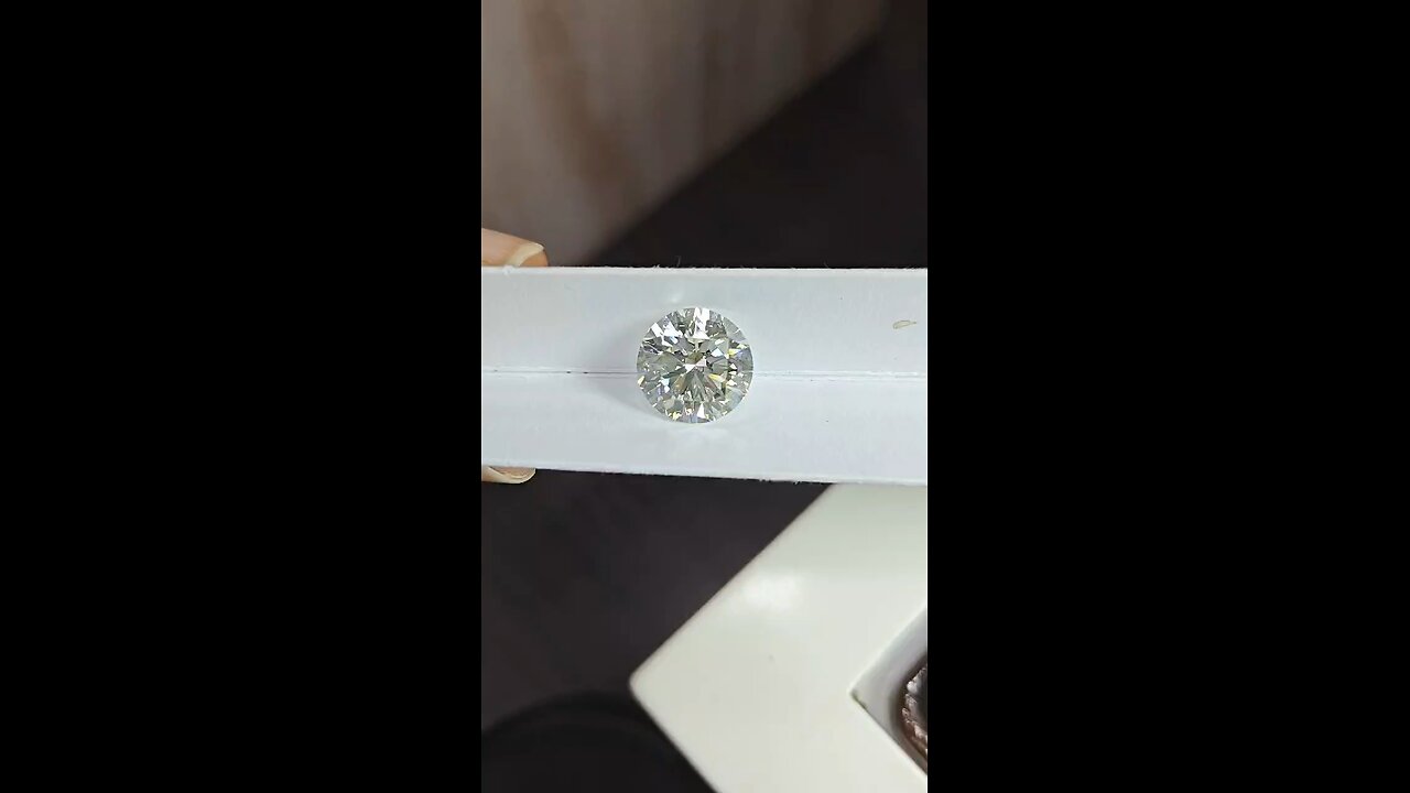 Round Diamond