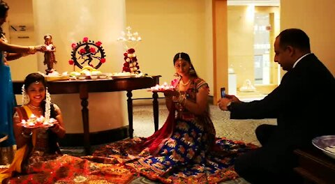 SOUTH AFRICA - Durban - Hilton Hotel celebrates Diwali (Videos) (iD3)