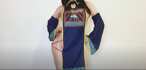 How Model trying JIANGSHI dress Broke The Internet