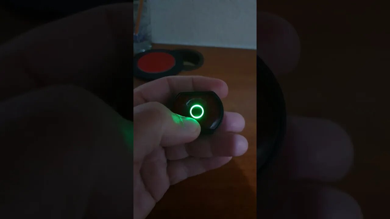 é importantíssimo ter uma lanterna traseira para colocar no selim e serem vistos