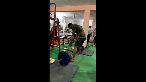 200kg dead lift