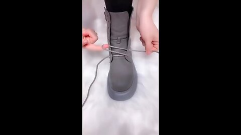 treding video shoeslace