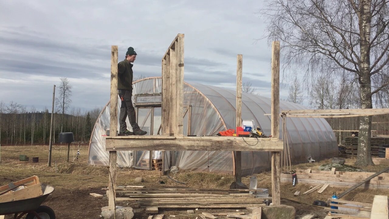 Building A Playhouse Vlog