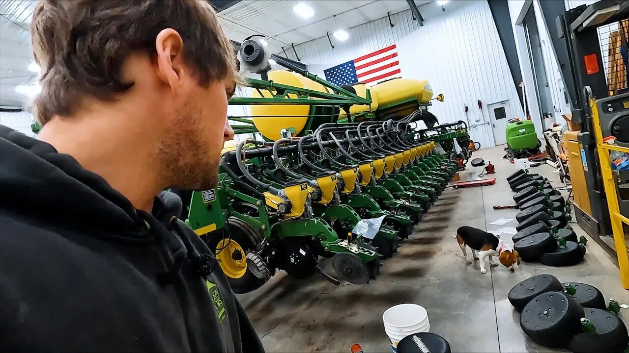 Ever Wondered How A Planter Works? 36 Rows Of Fun!