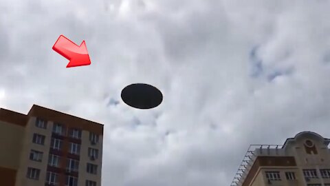 Apparently you can see UFOs by using a special transparent plate that fell from a UFO [Space]