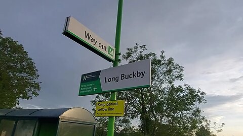 Long Buckby Train Station