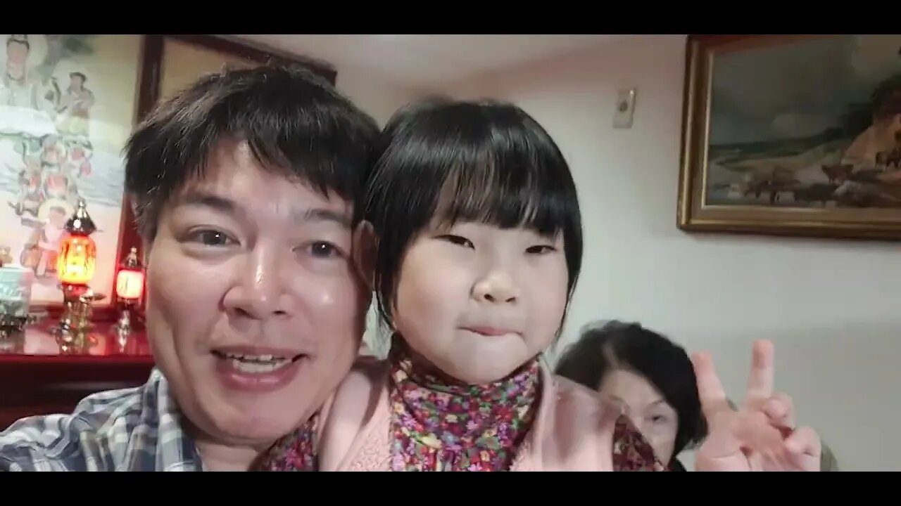 one of our young lin family baby girl. she is always adorable and has to call me uncle grandpa.