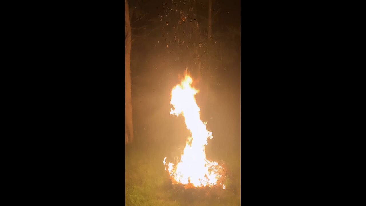 Weekend Bonfire - Lens V2 Travis Scott x Frank Ocean