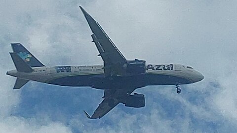 Airbus A320NEO PR-YSF coming from Recife to Fortaleza