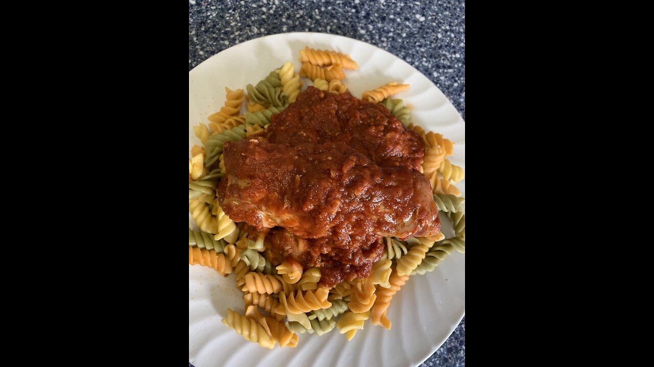 Spaghetti with ground turkey and gluten free spaghetti