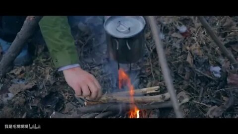 12 ==== Episode 11 BUSHCRAFT Survival in the Field How to Fly the Winter Shelter in Qinling Mountain