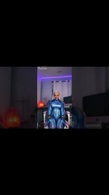 Rate the Girls: Best Human vs Anime - Metroid Zero Suit Samus TikTok Cosplay Contest 🎮💙 #shorts