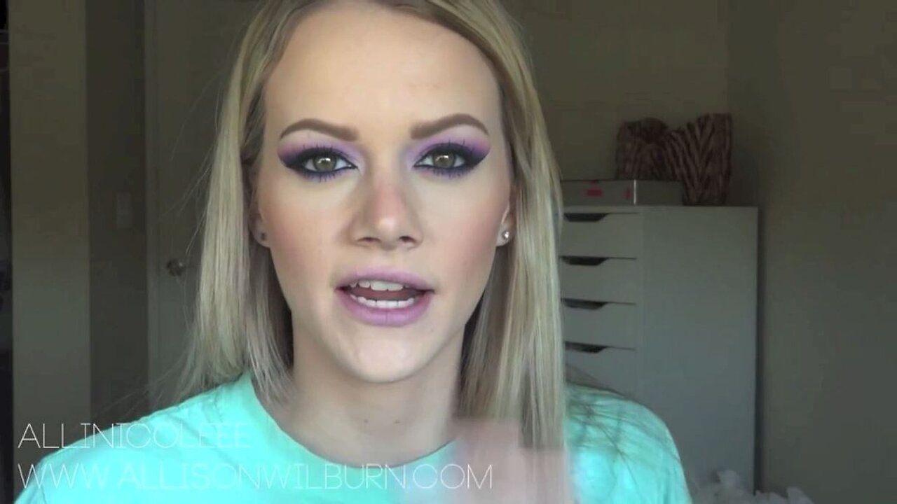 Dark Purple & Violet Smokey Eye