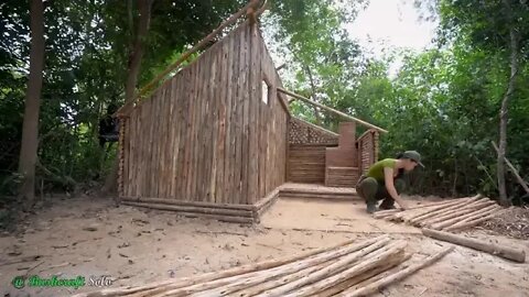 90 Day Alone Building Log Cabin with Grass Roof And a Swimming Pool