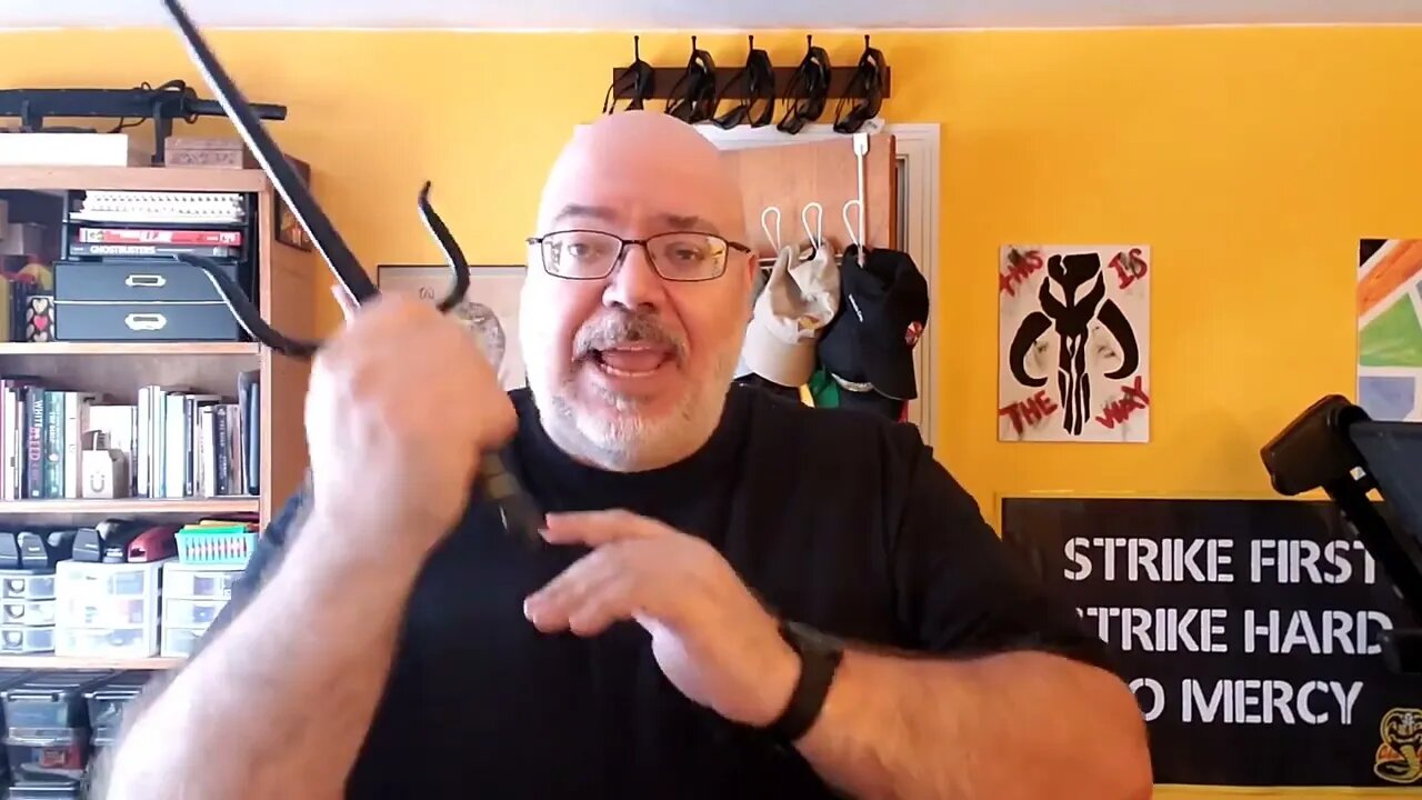 The Sai for Self Defense in 28 Seconds