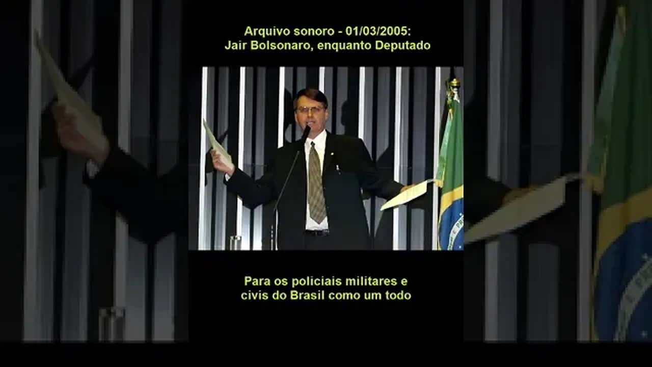 Deputado Jair Bolsonaro parabeniza Flávio Bolsonaro (Mar/2005)