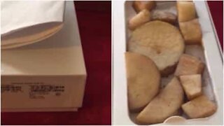 Mulher cai em golpe de Black Friday e compra caixa de iPhone com batatas