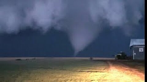 INSIDE THE TORNADO intercepted by rental Dominator near Alta Vista, Kansas