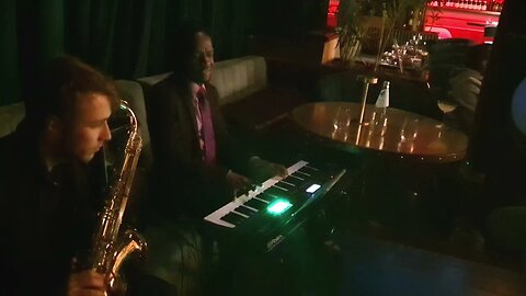 Feel like Making Love (piano solo)