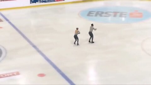 *Scary Fall - Please Beware* - Ashley CAIN / Timothy LEDUC, GOLDEN SPIN ZAGREB PAIRS FS Dec.-10