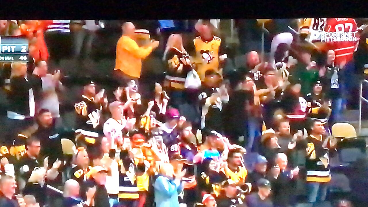 Penguins C Sidney Crosby ends the 6 game losing streak.