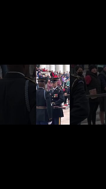 Changing of the guard, tomb of the unknown soldier, Arlington cemetery #shorts #unknownsoldier ￼
