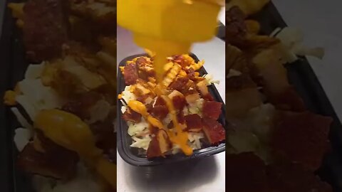 Lookin' pretty official | @iniburgerofficial on IG 🍔🍟 #shorts