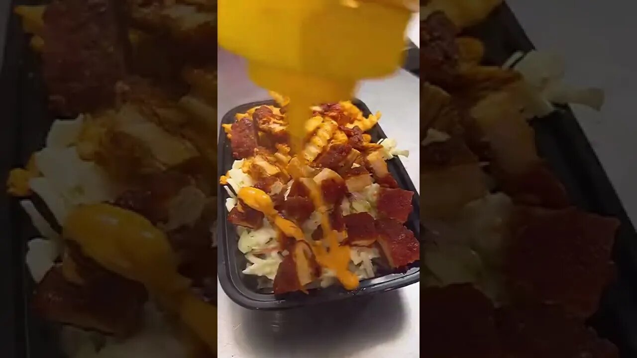 Lookin' pretty official | @iniburgerofficial on IG 🍔🍟 #shorts