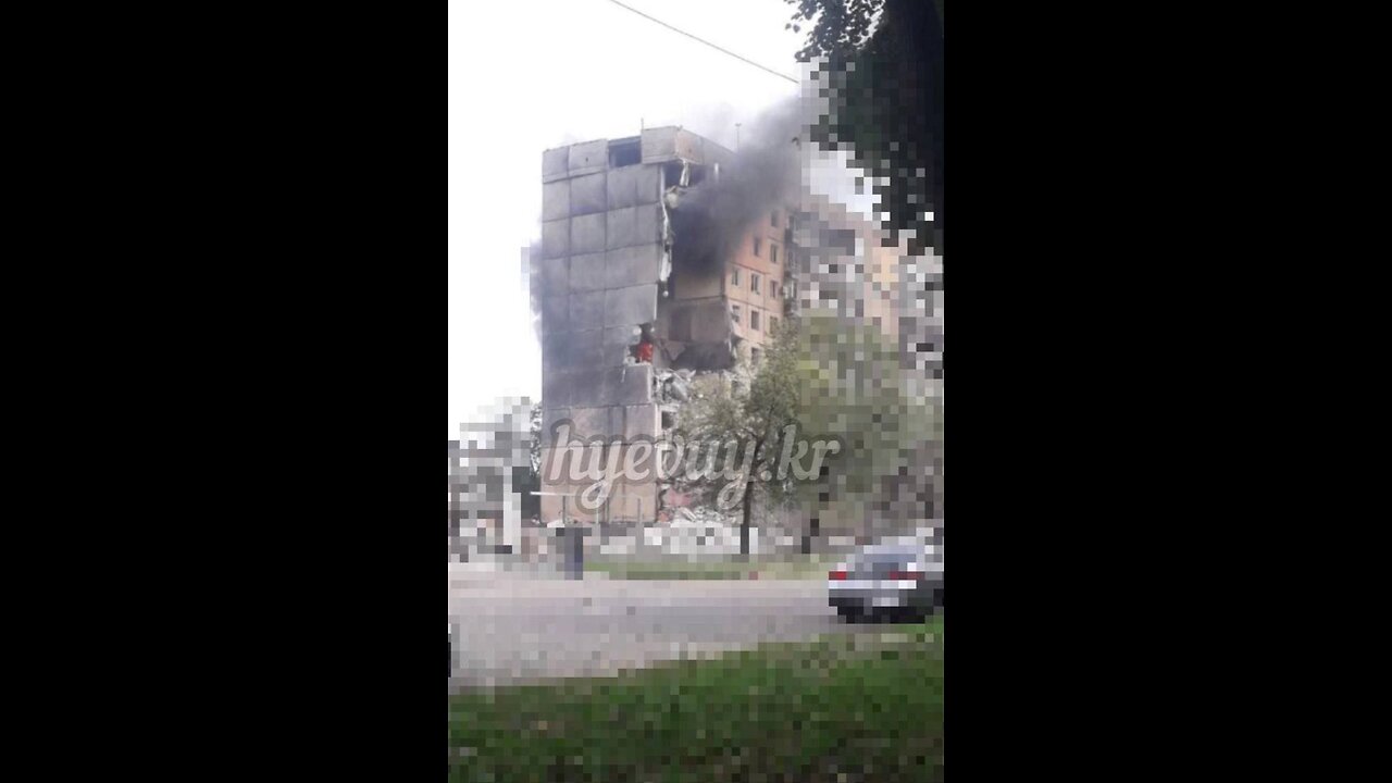 Residential building was hit in Krivy Rih. Ukraine.