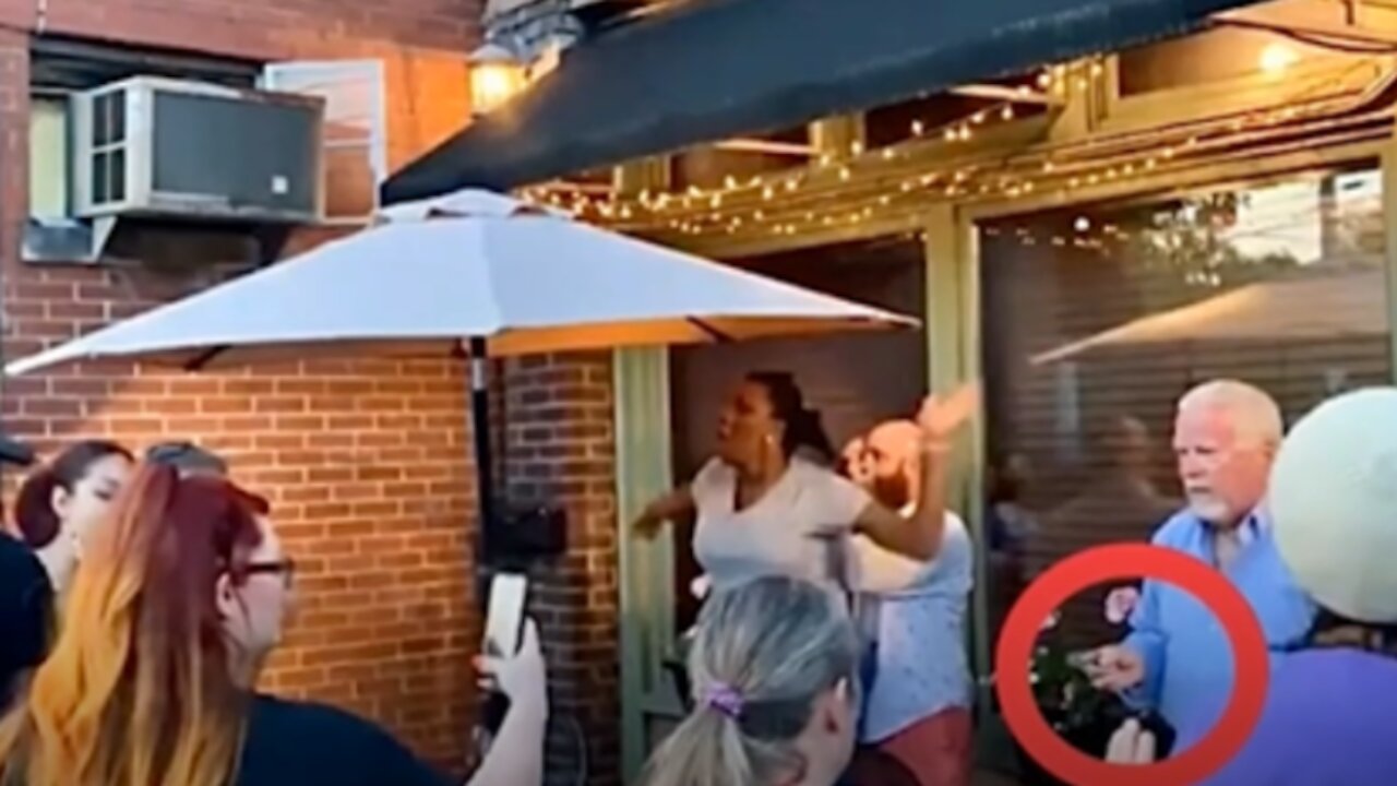 BLM ANTIFA RIOTERS TARGET UPSCALE RESTAURANT IN LOUISVILLE KENTUCKY PATRON IS ARMED