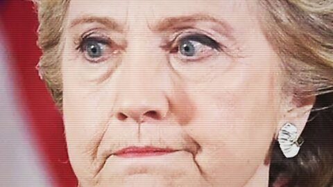 Hillary Hopes You Forgot about This....😂😂😂