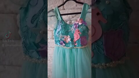#moldegratis #costuracriativa #sapatinhodebebe #vestidodebebe #galinhapintadinha #mundo bita #bebê