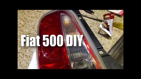 How to change the brake light bulb in the Fiat 500