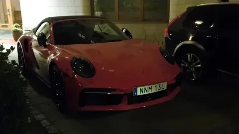 [8k] Nice Porsche 992 Turbo S Convertible. Lava Orange?