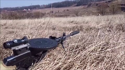 ★★★ Ukrainian Forces Training with a Vintage DP-27 Light Machine Gun