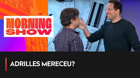 Paulo Mathias dá tapa em Adrilles ao vivo