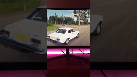 Forza Horizon 4 Nifigase hands out