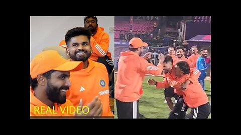 Kohli Gill Jadeja Crazy celebration after Shreyas Iyer Gets Best Fielder Award after India Win vsNZ