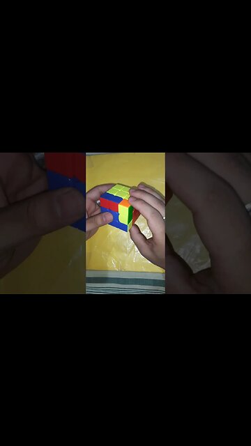 Crazy Move in 0.1 sec |Crazy Cuber| #shorts #viral #trending #youtubeshorts #cube #rubikscube