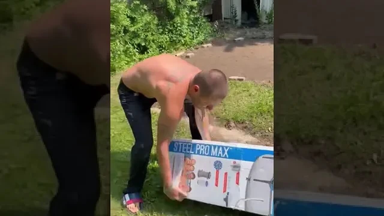 Pool in a Box 😂😂😂