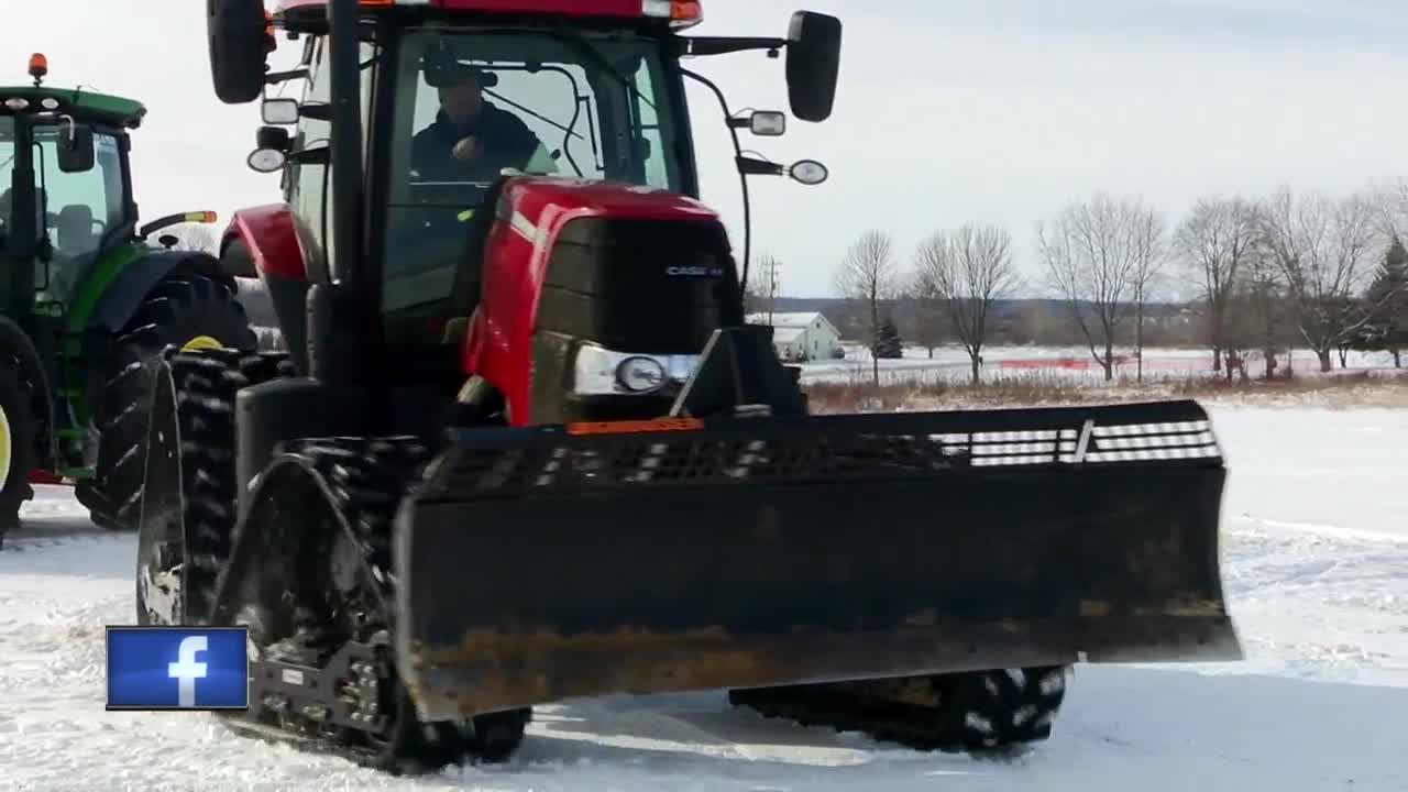 Snowmobilers beating the cold to hit the trails